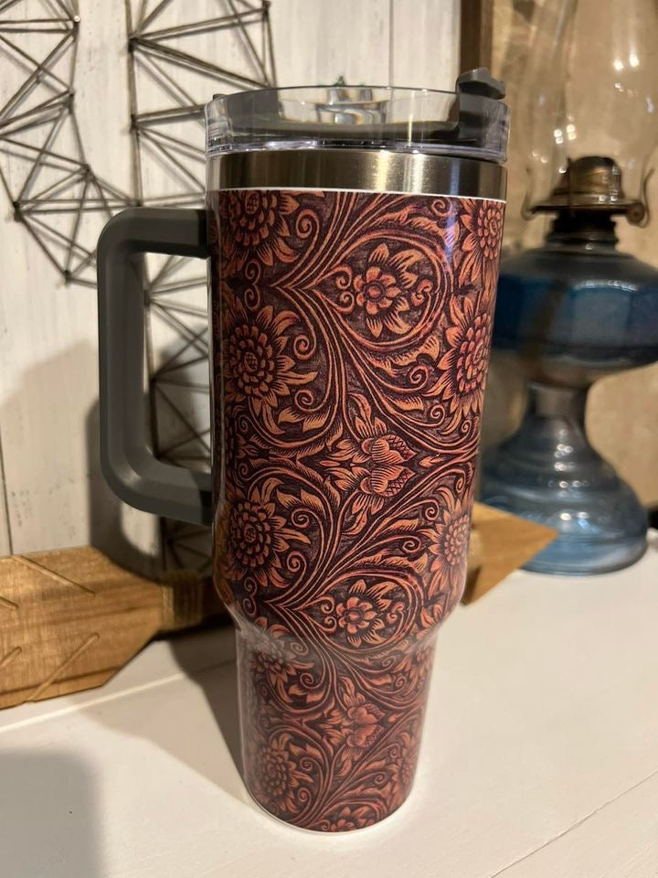 TOOLED LEATHER 40 0Z. TUMBLER