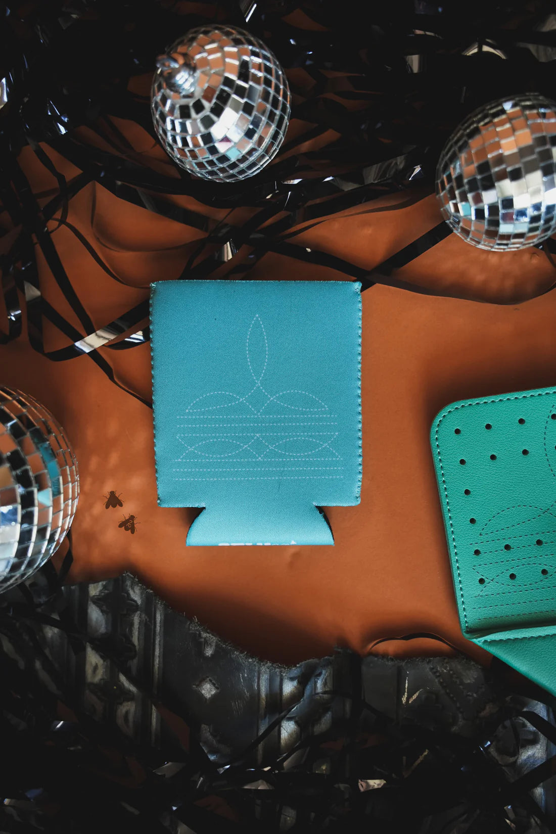 TURQUOISE BOOT STITCH KOOZIE