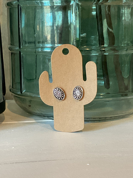 Silver Vintage Design Stud Earrings