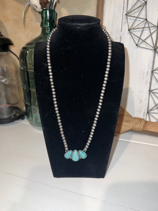Tripple Teardrop Necklace