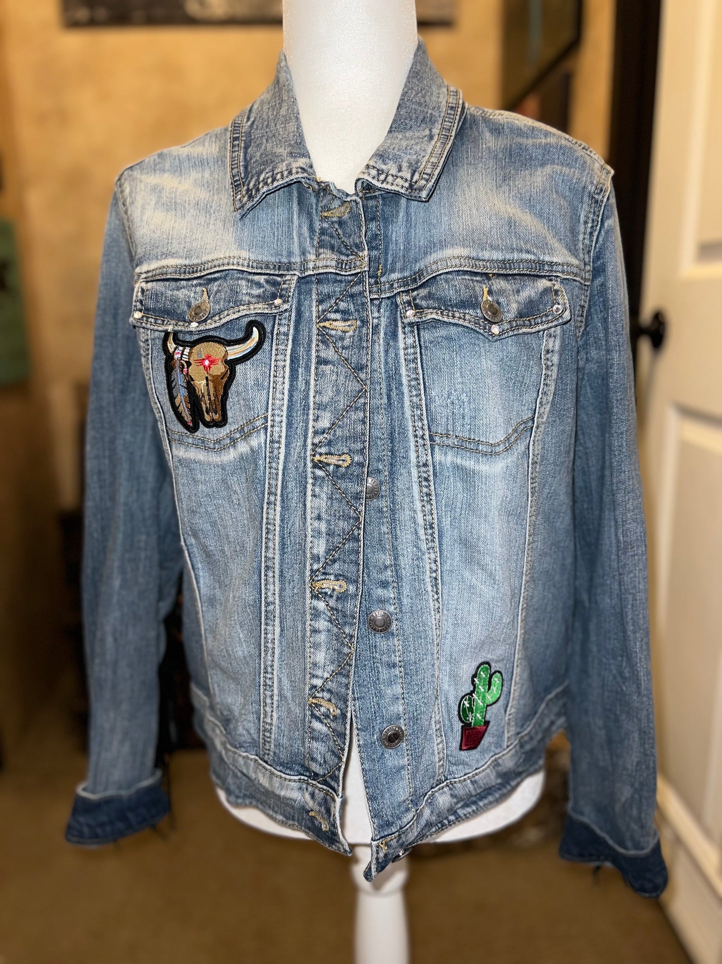 FRINGE JEAN JACKET
